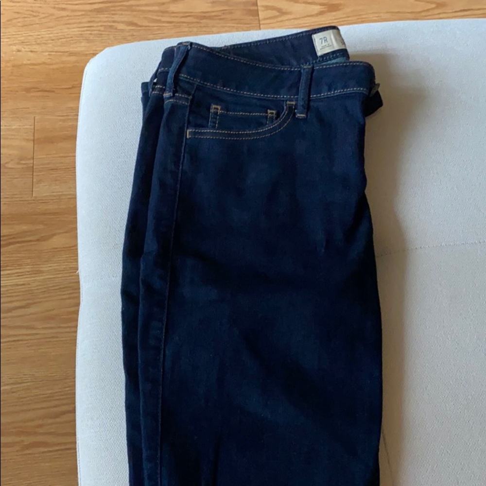Dark Skinny jeans